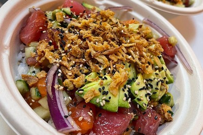 多伦多最好的Poke Bowl